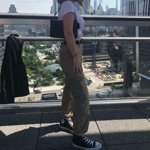 Meet your Posher, Olivia